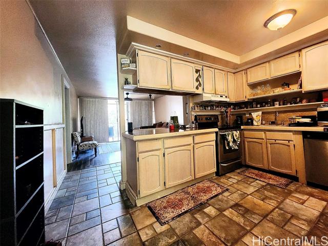 95-273 Waikalani Drive, D505, Mililani, HI 96789
