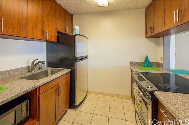 1617 Kapiolani Boulevard, 1705, Honolulu, HI 96814