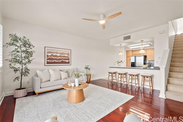 92-1498 Aliinui Drive, 102, Kapolei, HI 96707