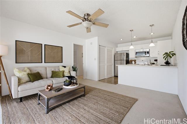 94-1097 Paawalu Street, U5, Waipahu, HI 96797