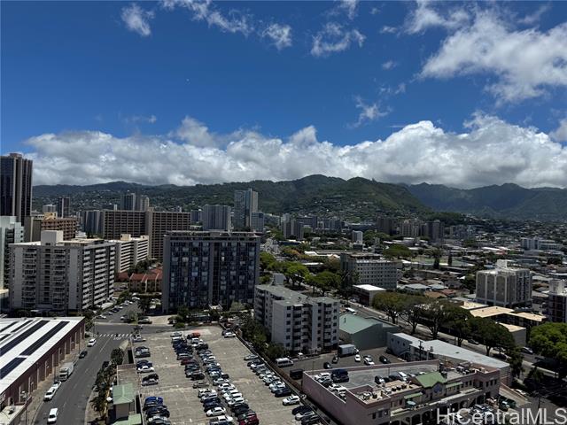 1655 Makaloa Street, 2004, Honolulu, HI 96814