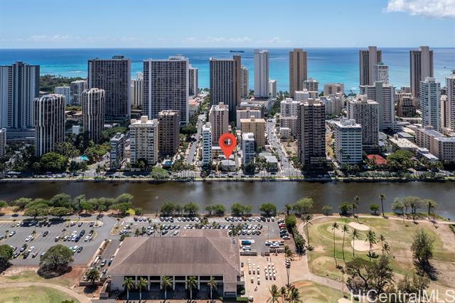 2517 Ala Wai Boulevard, Honolulu, HI 96815