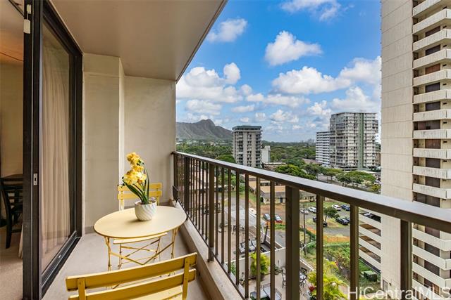 229 Paoakalani Avenue, 1008, Honolulu, HI 96815