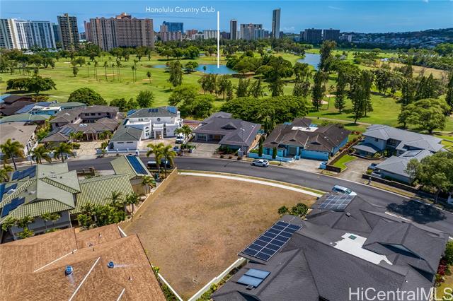 1483 Ala Hahanui Street, Honolulu, HI 96818