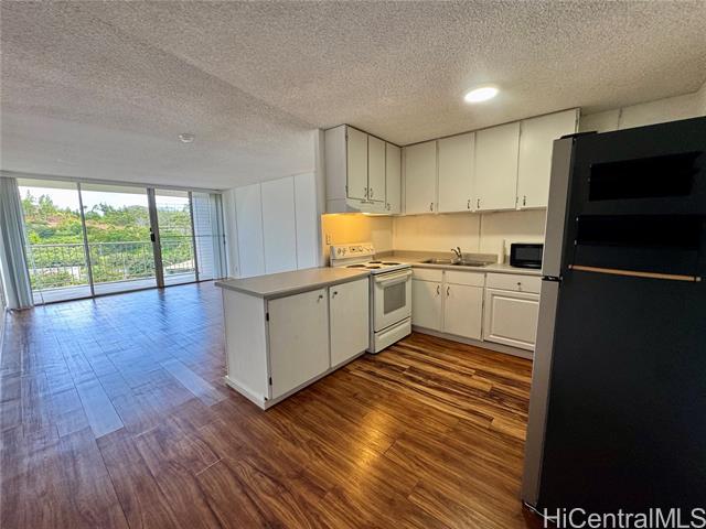 95-020 Waihonu Street, C401, Mililani, HI 96789