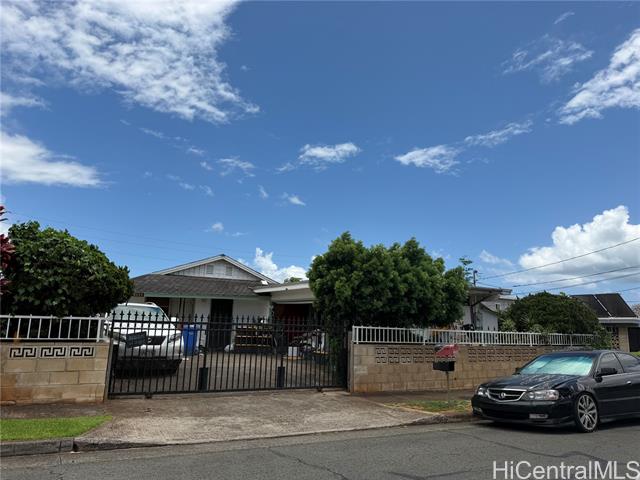 1441 Kuloko Street, Pearl City, HI 96782