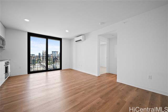 987 Queen Street, 2503, Honolulu, HI 96814