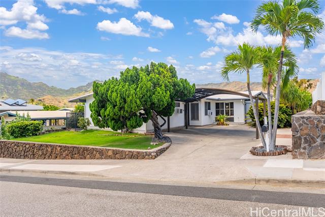 7222 Naohe Street, Honolulu, HI 96825