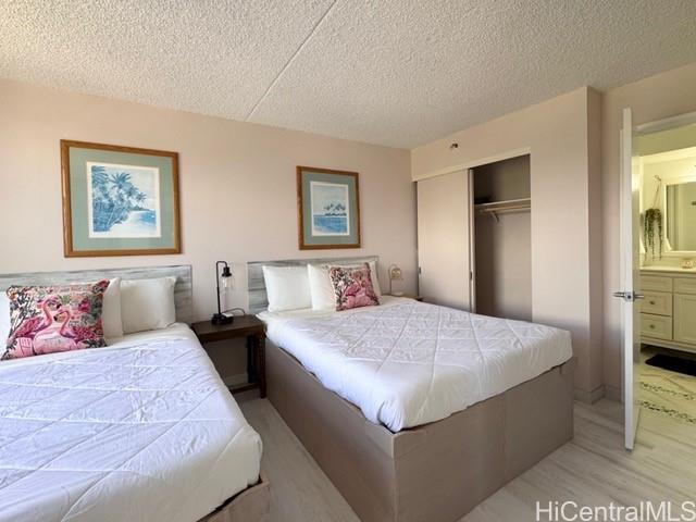 201 Ohua Avenue, 3403 T2 (NUC), Honolulu, HI 96815