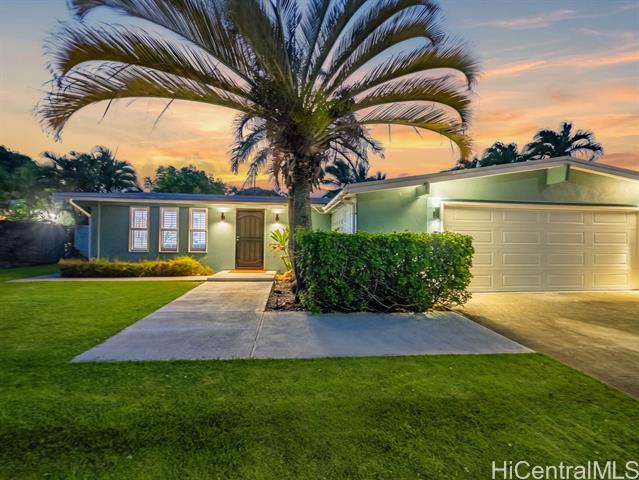 923 Mokapu Boulevard, Kailua, HI 96734