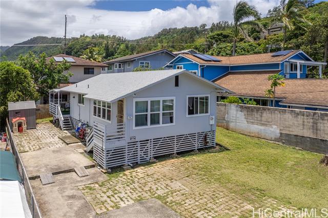 1592 Perry Street, Honolulu, HI 96819