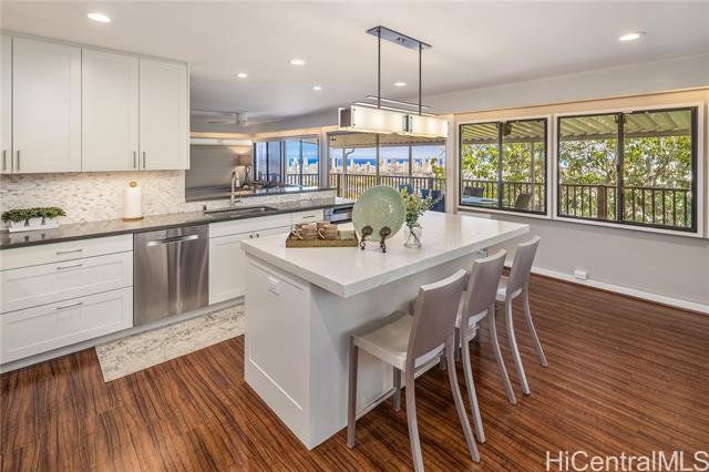 1516 Alencastre Street, Honolulu, HI 96816