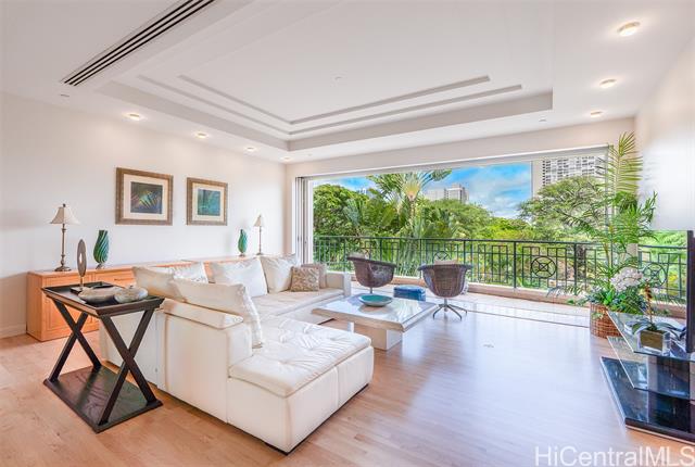 1740 Beretania Street, 30, Honolulu, HI 96826