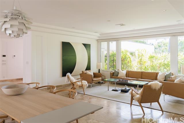 4714 Kahala Avenue, Honolulu, HI 96816