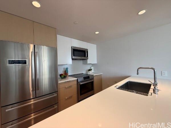 1001 Queen Street, 2505, Honolulu, HI 96814