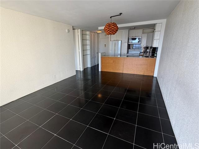 400 Hobron Lane, 3311, Honolulu, HI 96815