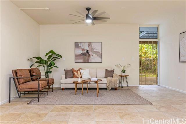 46-283 Kahuhipa Street, C-B1, Kaneohe, HI 96744