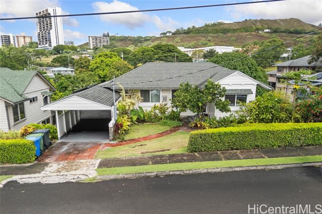 1718 Lewalani Drive, Honolulu, HI 96822