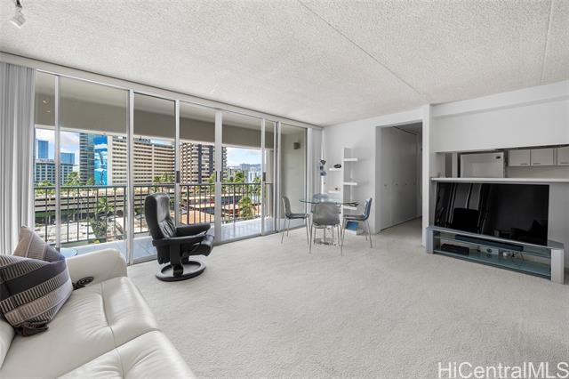 430 Keoniana Street, 314, Honolulu, HI 96815