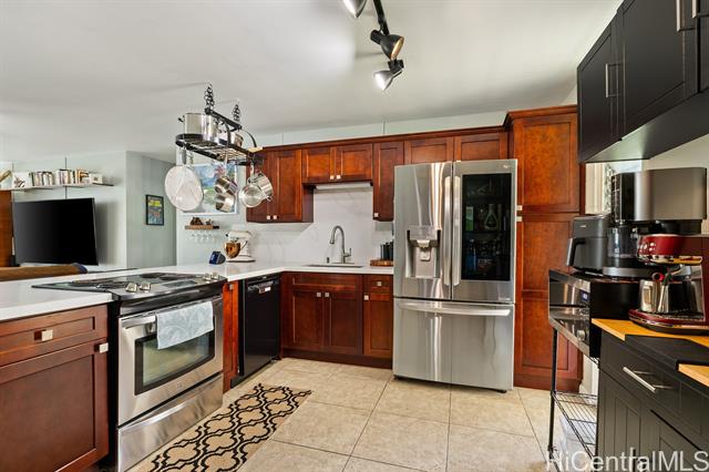95-2044 Waikalani Place, C203, Mililani, HI 96789