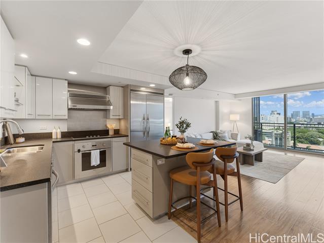 1200 Queen Emma Street, 1406, Honolulu, HI 96813