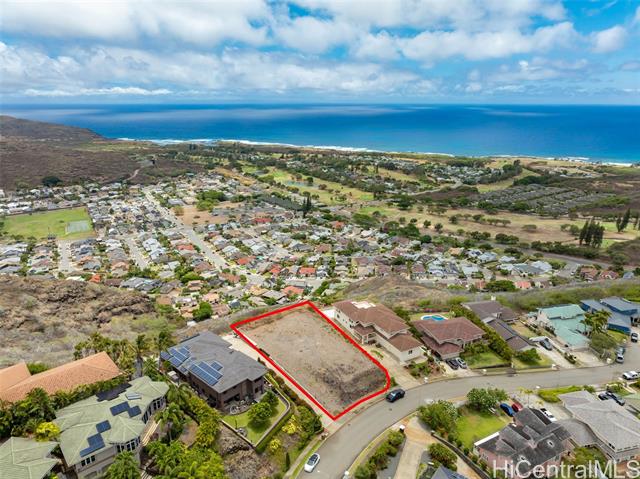 132 Hoolako Place, Honolulu, HI 96825