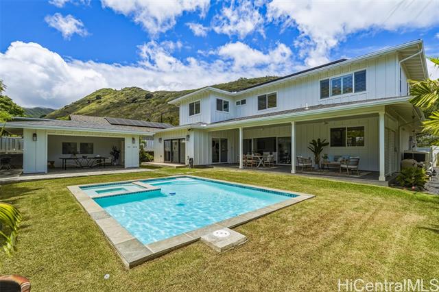 5872 Haleola Street, Honolulu, HI 96821