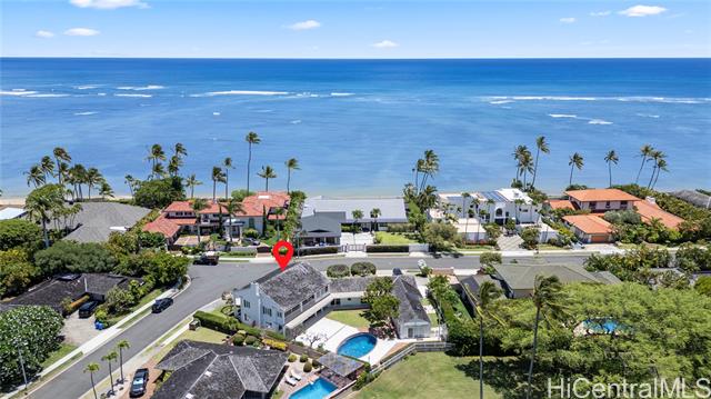 1100 Kaimoku Place, Honolulu, HI 96821
