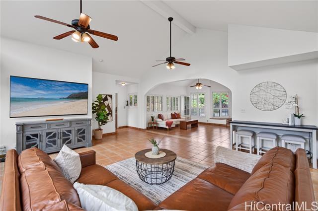 1622 Paukiki Street, Kailua, HI 96734