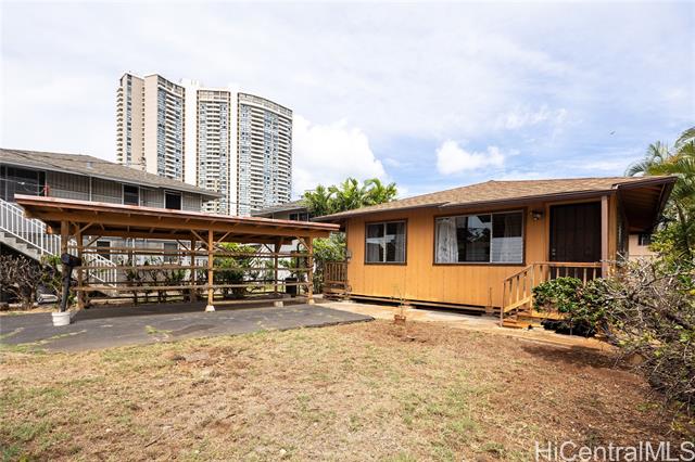 620 Hausten Street, Honolulu, HI 96826