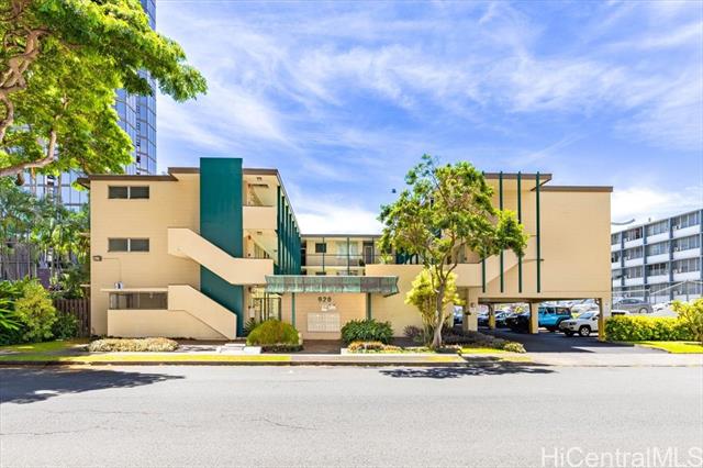 929 Ahana Street, 303, Honolulu, HI 96814