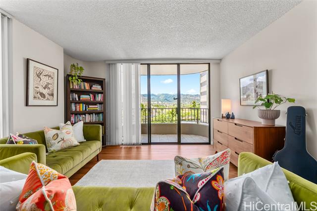 311 Ohua Avenue, 402, Honolulu, HI 96815