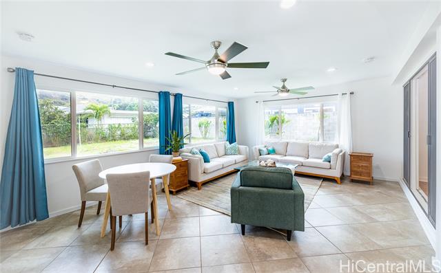 1096 Liku Street, Kailua, HI 96734