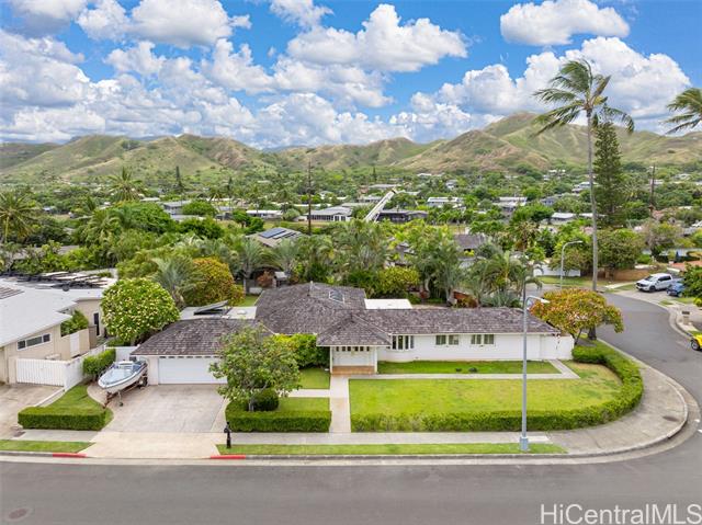 138 Kailuana Place, Kailua, HI 96734