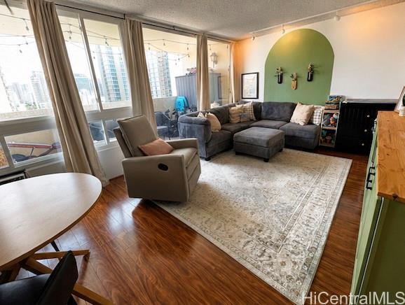 2092 Kuhio Avenue, 1503, Honolulu, HI 96815