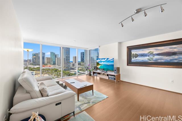 888 Kapiolani Boulevard, 1703, Honolulu, HI 96813