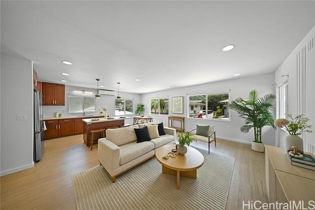 1633 10Th Avenue, APT B, Honolulu, HI 96816