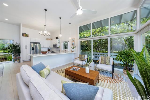 1500 Kalaniiki Street, 13, Honolulu, HI 96821