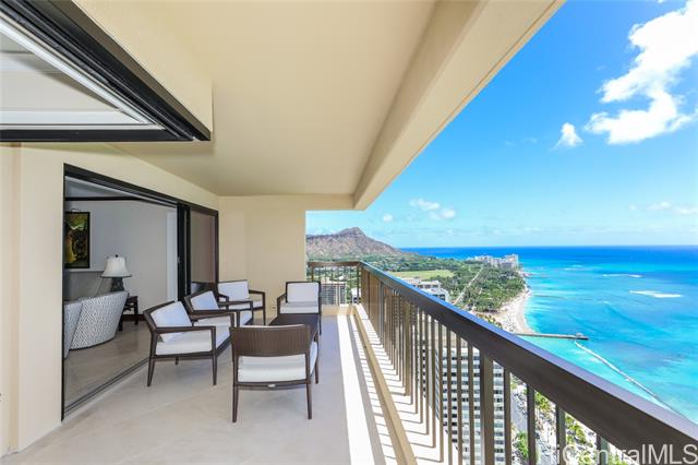 2470 Kalakaua Avenue, 3901/3902 PH, Honolulu, HI 96815