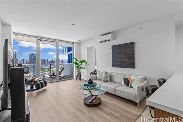 629 Keeaumoku Street, 2810, Honolulu, HI 96814