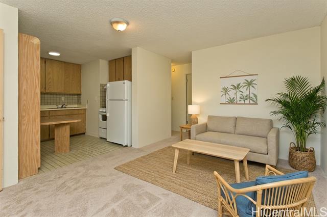 1036 Green Street, 109, Honolulu, HI 96822