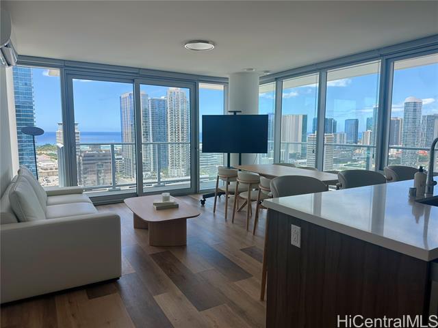 1500 Rycroft Street, 2818R, Honolulu, HI 96814