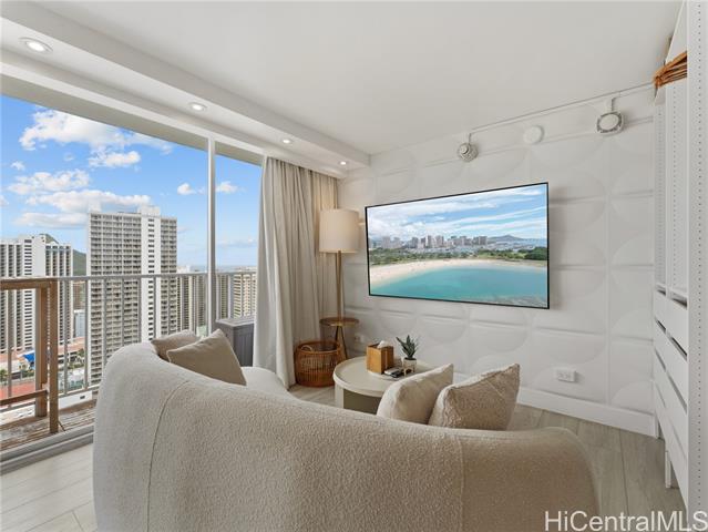 2427 Kuhio Avenue, 3201, Honolulu, HI 96815