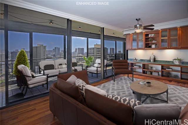 1010 Wilder Avenue, 803, Honolulu, HI 96822