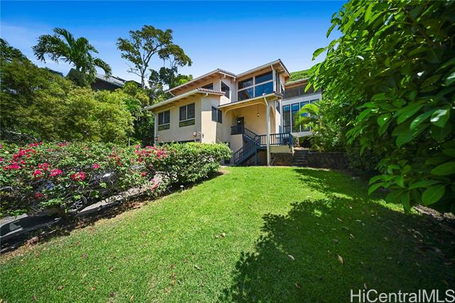 5943 Haleola Street, Honolulu, HI 96821