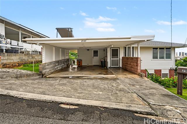 2911 Eugene Place, Honolulu, HI 96816