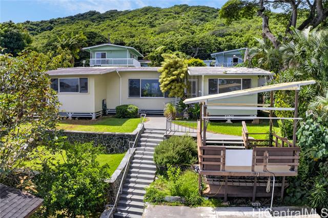 47-220 Kamehameha Highway, Kaneohe, HI 96744