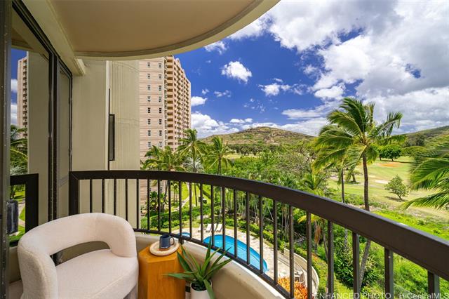 3050 Ala Poha Place, 5E, Honolulu, HI 96818