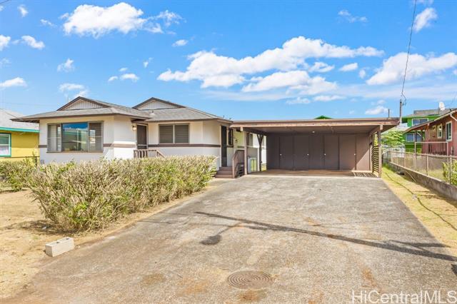 1053 Ehoeho Avenue, Wahiawa, HI 96786