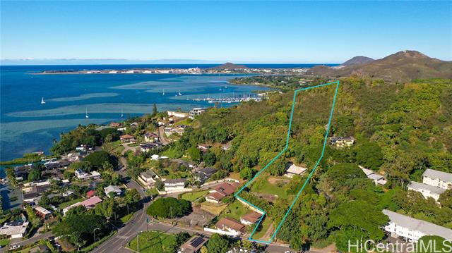 44-122 B Ikeanani Drive, Kaneohe, HI 96744